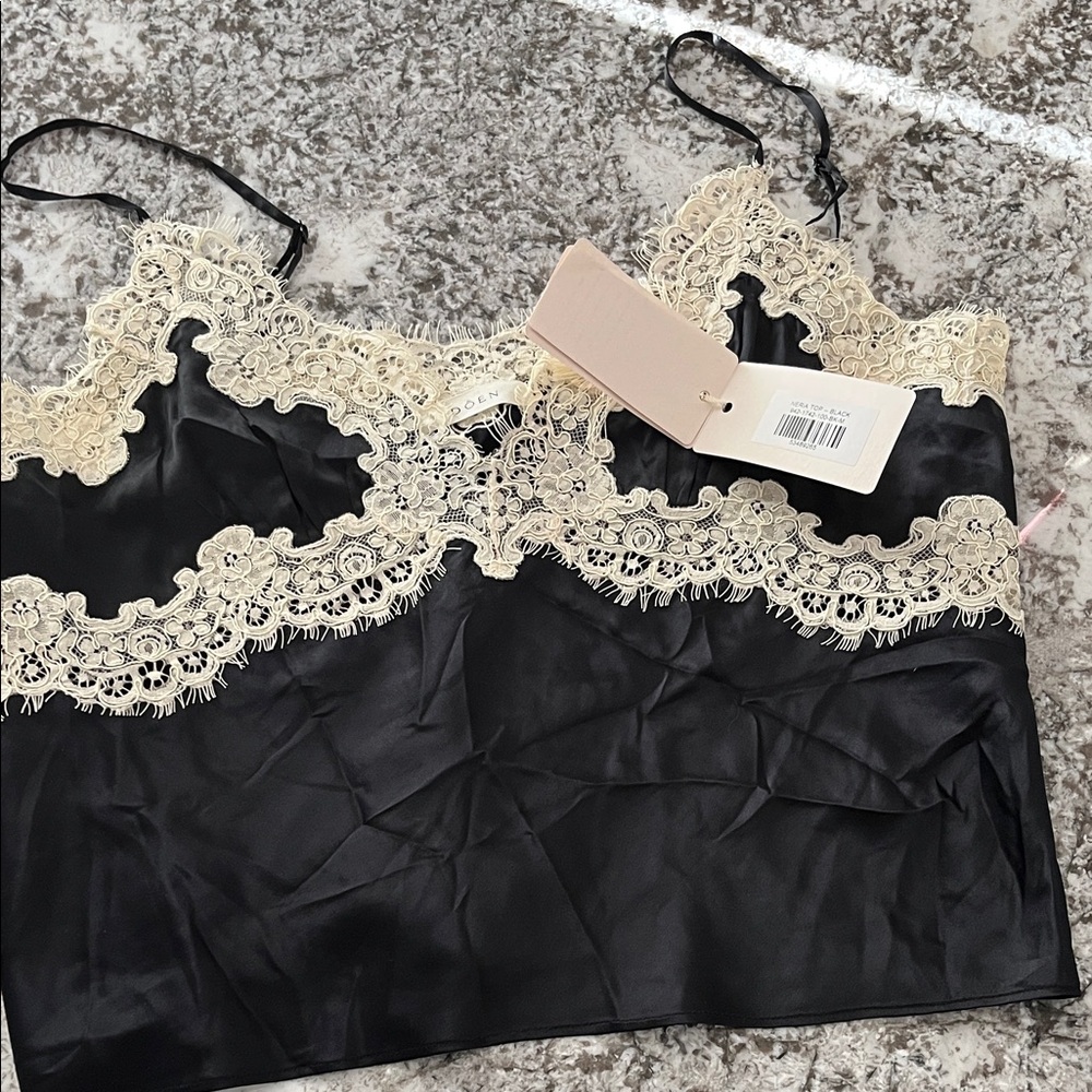 Doen Black and Cream Lace Blouse NWT